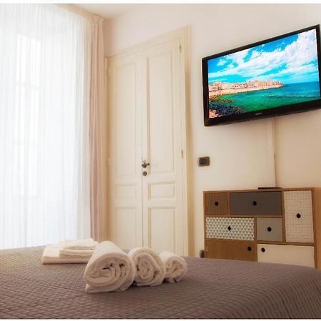 Casa Vacanze L'Altra Diaz Syracuse Екстер'єр фото