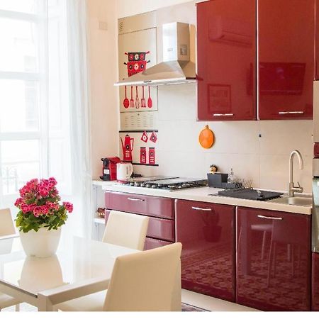 Casa Vacanze L'Altra Diaz Syracuse Екстер'єр фото