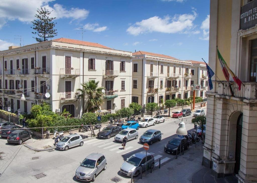Casa Vacanze L'Altra Diaz Syracuse Екстер'єр фото