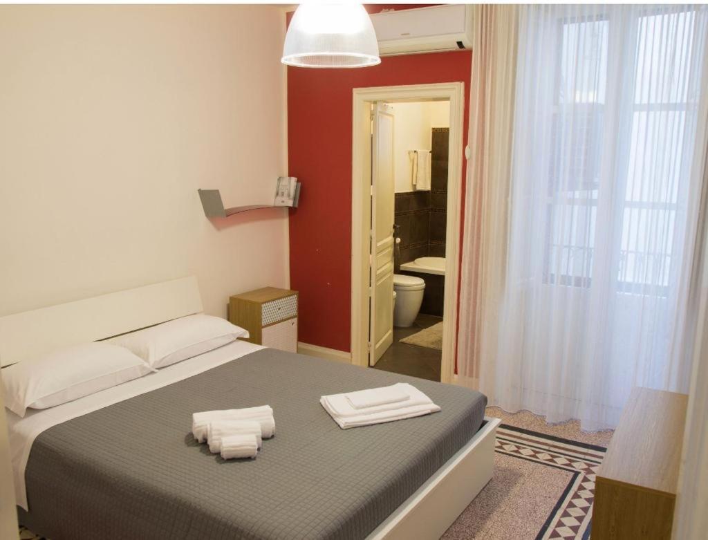 Casa Vacanze L'Altra Diaz Syracuse Екстер'єр фото